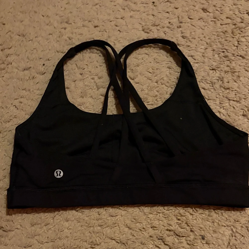 Lululemon Energy Bra Black - Picture 2 of 2